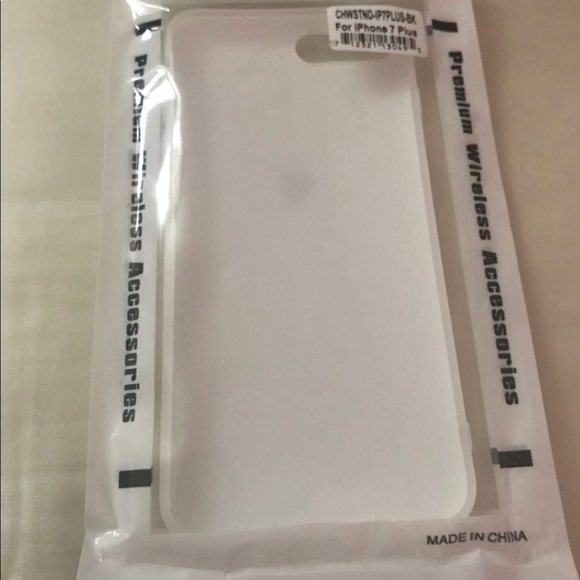 SOLD NEW holographic iPhone 7/8 Plus Case - Picture 5 of 8